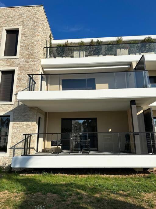 Superbe Appartement Neuf Aucalme Сен-Мандри-сюр-Мер Екстериор снимка