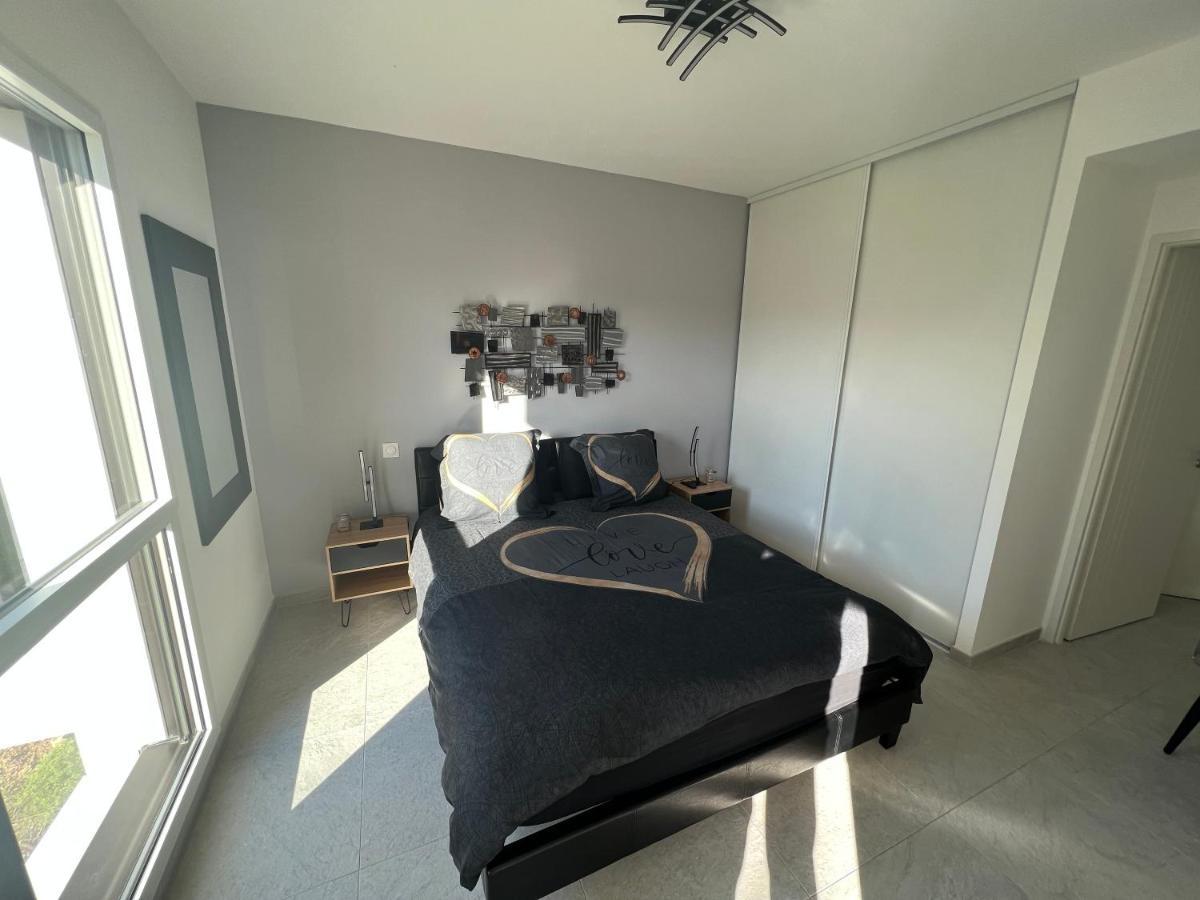 Superbe Appartement Neuf Aucalme Сен-Мандри-сюр-Мер Екстериор снимка